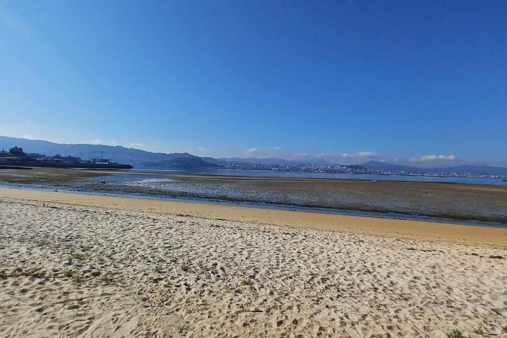 Apartamento Piso A Pie De Playa Con Terraza Exclusiva Moaña Exterior foto